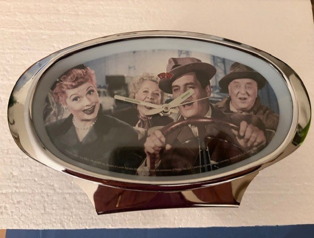 "I Love Lucy" Classic Alarm Clock Wind Up Table Top Oval California Here We Come
