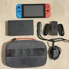 Nintendo Switch 32GB Neon Red/Blue Console