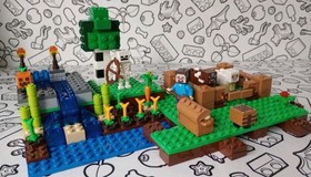 LEGO Minecraft: The Farm (21114) 100% complete with manual, no box.