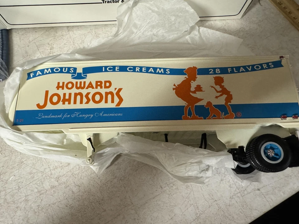 Vintage 1960 First Gear Mack B-61 Tractor Trailer 1/34 Howard Johnson's Diecast - Image 2 of 4