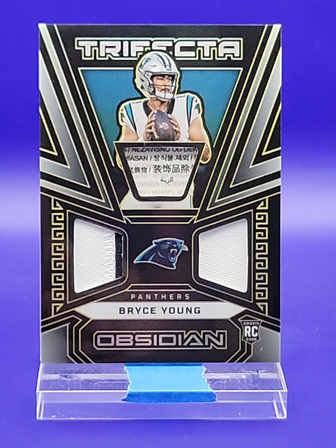 Bryce Young Panini Obsidian Trifecta Swatches #TRIBYO Electric Etch Yellow