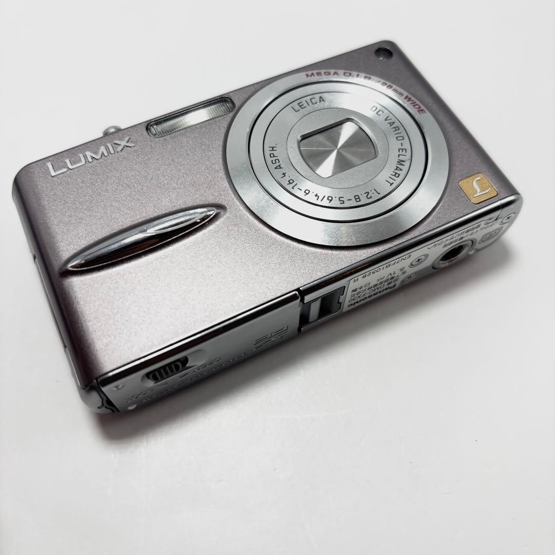 Panasonic DMC FX30 Brown Compact Digital Camera Excellent