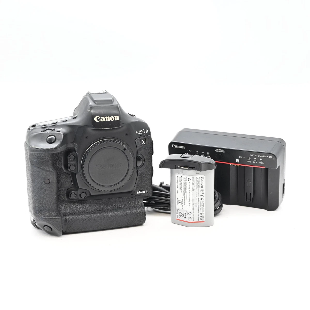 Цифровые фотоаппараты Canon EOS-1DX Mark II - огромный выбор по