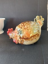 VINTAGE ZWEIFARBIG BRAUN GESPRENKELT HUHN GEFORMT KERAMIK SPARSCHWEIN/SPARDOSE #