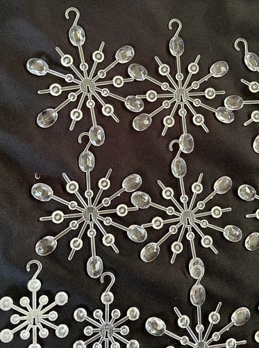 15 Vintage durchsichtige Kunststoff SCHNEEFLOCKE Weihnachten ~ Winter Ornamente ~ Hongkong ** LESEN ** - Bild 2 von 9