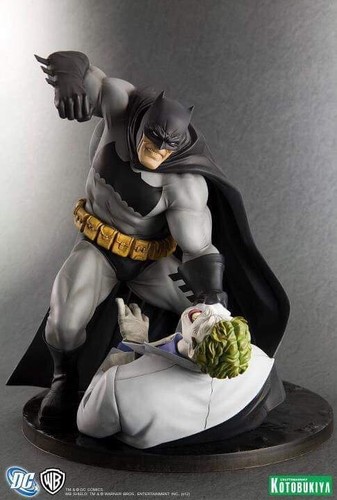 Kotobukiya ArtFX Statue "The Dark Knight Returns Batman" -Hunt The Dark Knight- - Foto 6 di 10