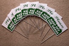 8 PLEASE KEEP OFF THE GRASS 6"X9" Plastic Coroplast Signs w/ Stakes g/w