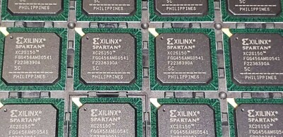 Xilinx XC2S150-5FGG456C Spartan-II FPGA 260 I/O 456FBGA 263 MHz