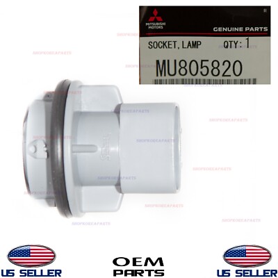 MITSUBISHI 三菱 M15W77340 Mitsubishi OEM Front Light Turn Signal Socket Eclipse GALANT 1999