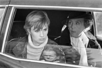 Miou Miou Renee Saint Cyr film Est ce bien raisonnable direct 1980 Old Photo