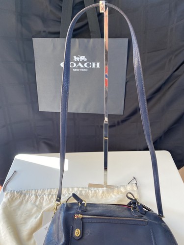 Coach Mohn Ost/West strukturierte Lackleder-Schultertasche 25062 gold/marineblau - Bild 12 von 15
