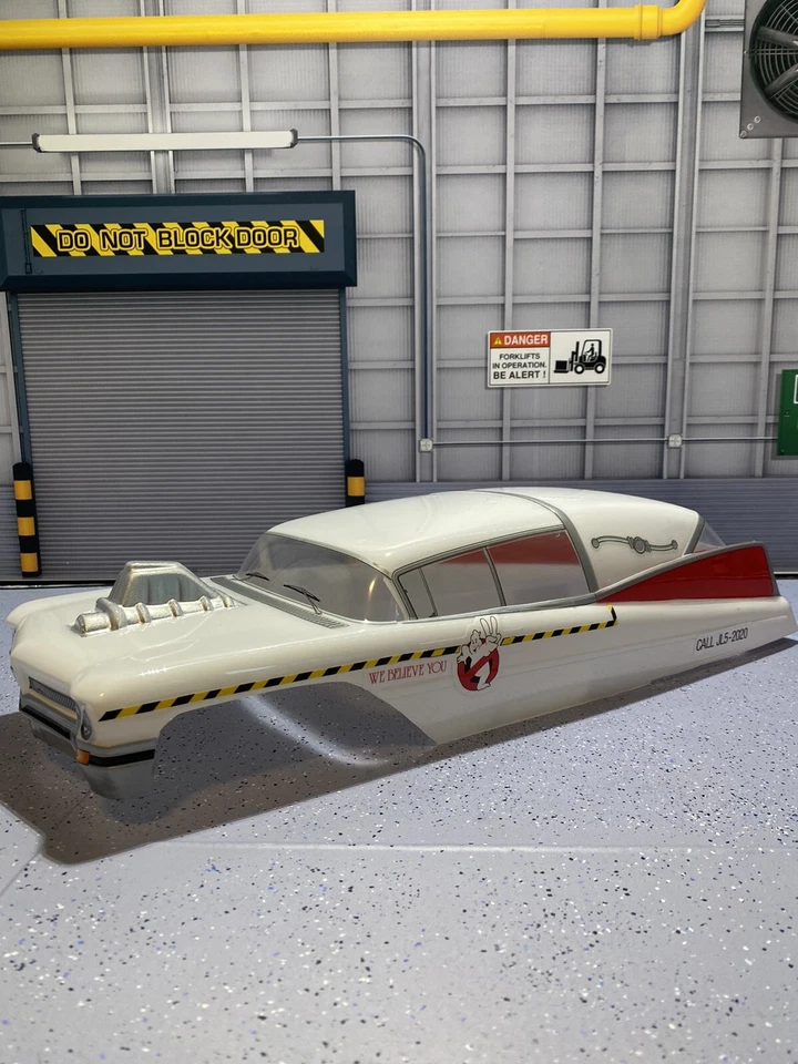 1/10 Ghostbusters Ecto 1 A HPI Racing 7167 T-Maxx / E-Maxx / Savage X 4.6 / Flux - Image 2 of 4