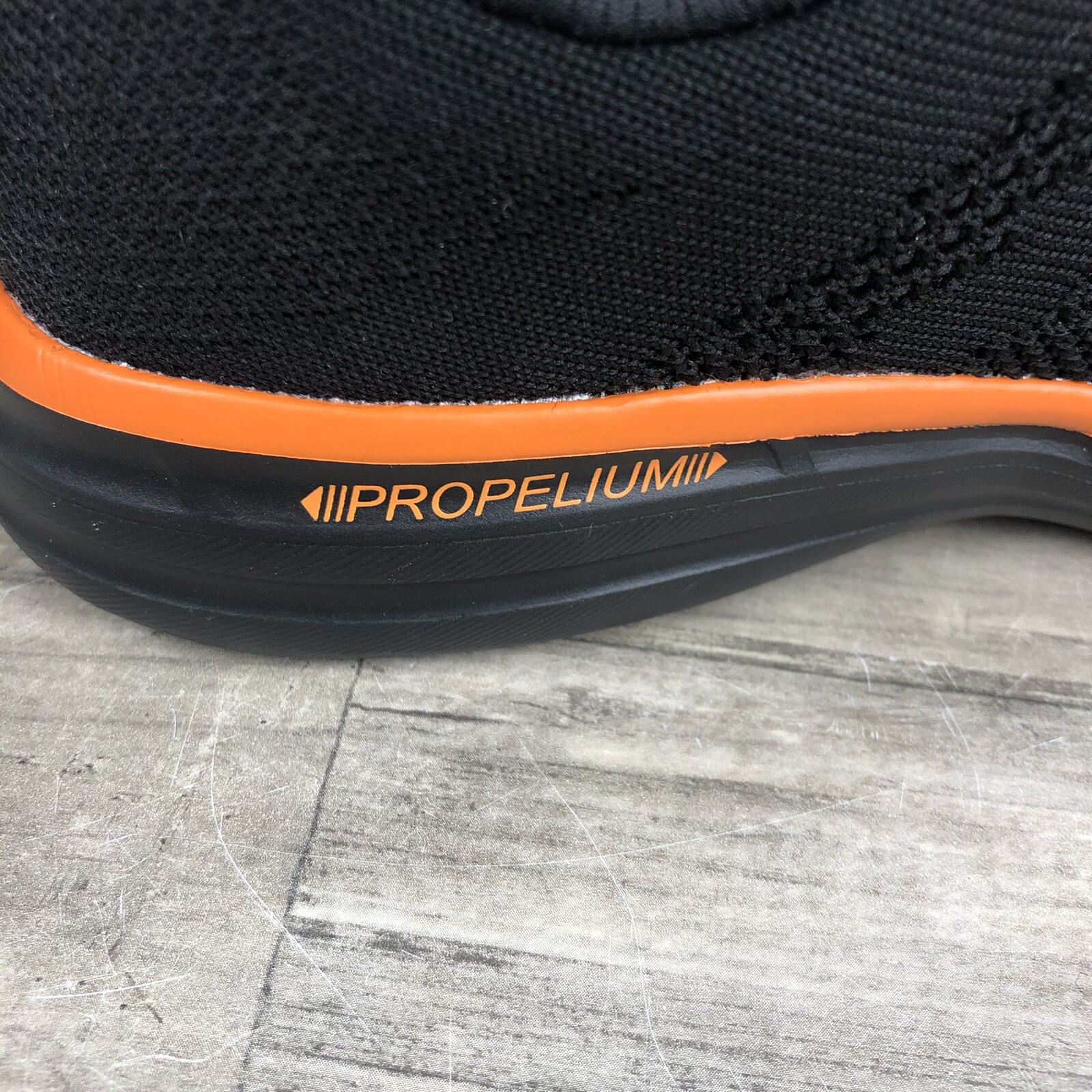 APL Athletic Propulsion Labs Techloom Pro Shoes Women's 7 Black Orange Sneakers