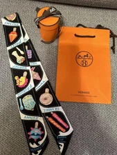 HERMÈS Twilly Silk Scarf Ribbon New Without Tags Box Bag Included Made in France