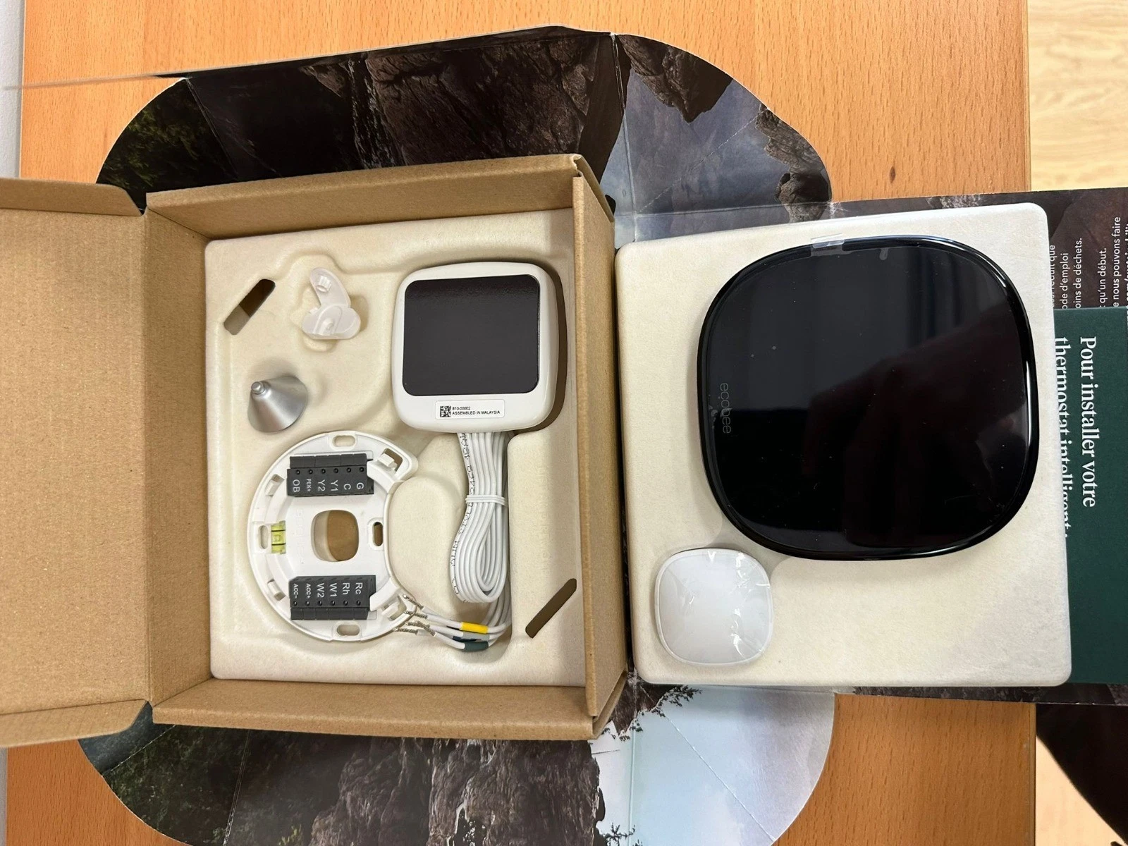 ecobee Smart Thermostat Premium with Sensor & Power Extender Kit