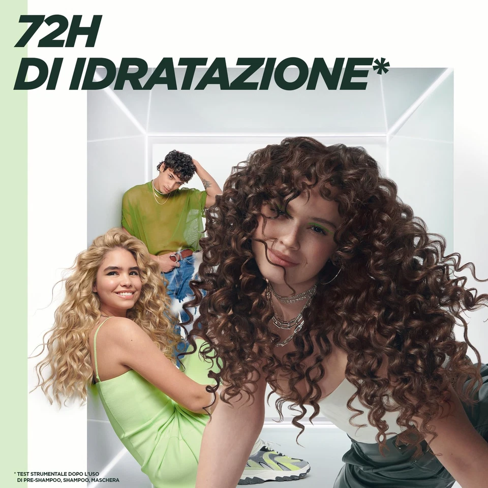 Garnier Fructis Shampoo Idratante Per Capelli Ricci Definiti Idratati e Morbidi - Immagine 2 di 4