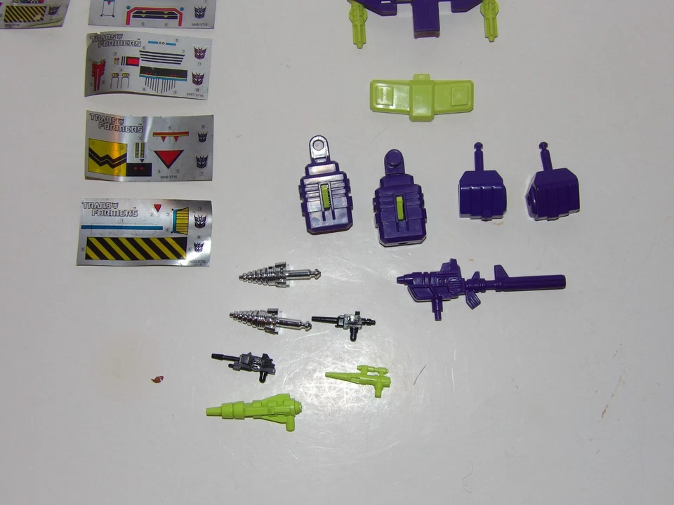 TRANSFORMERS G1 DEVASTATOR ACCESSORIES UNUSED STICKER SHEET LOT VINTAGE ORIGINAL - Image 3 of 3