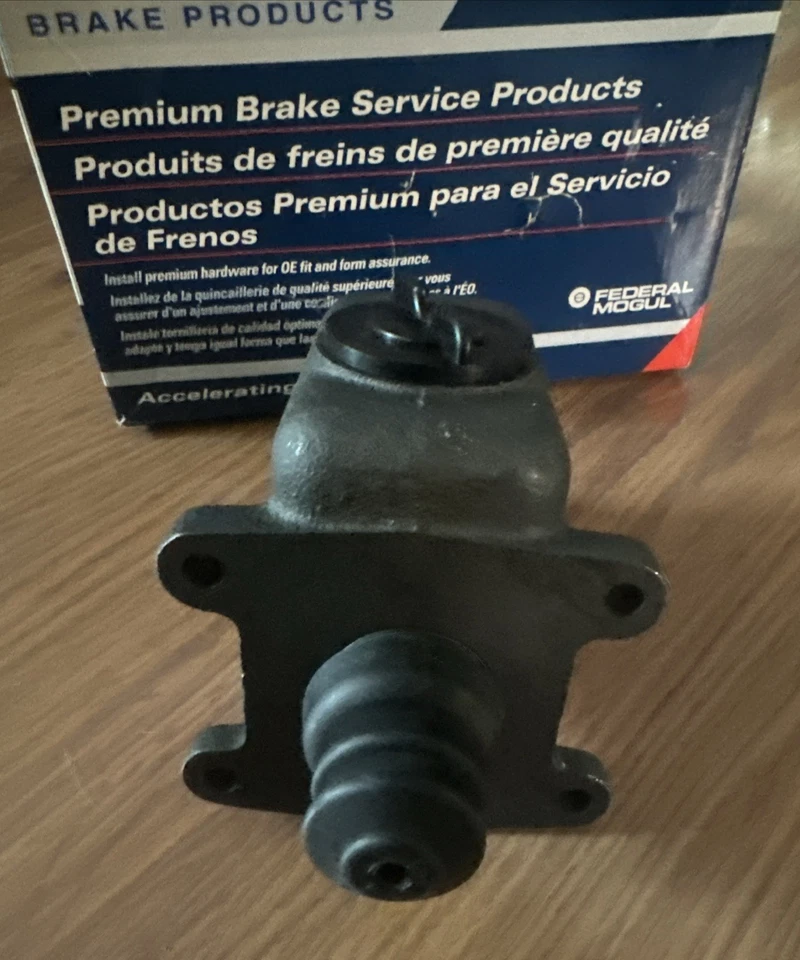 Nuevo cilindro maestro embrague Ford Truck F100-600 1957-60' 07623 Foto 3 de 4