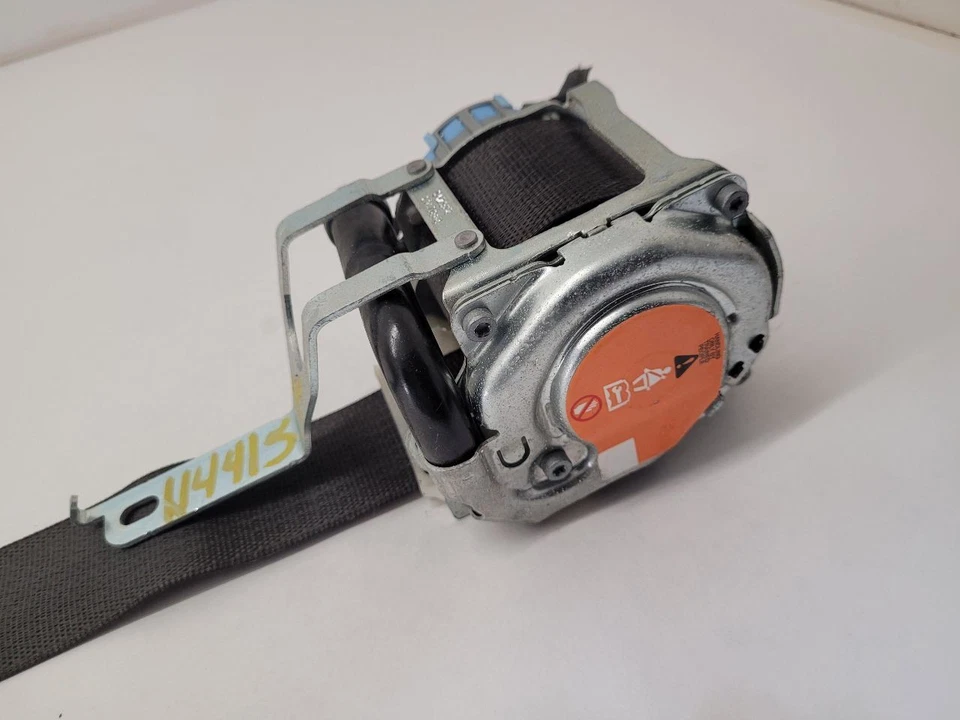 2016 2017 2018 2019 CHEVROLET MALIBU Seat Belt Front Bucket Passenger Retractor Foto 2 de 4