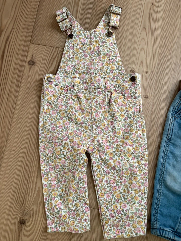 Osh Gosh Bgosh Carters. Baby Girl Overalls 12-18 Months Bundle of 2 Euc Cute - Image 4 of 4