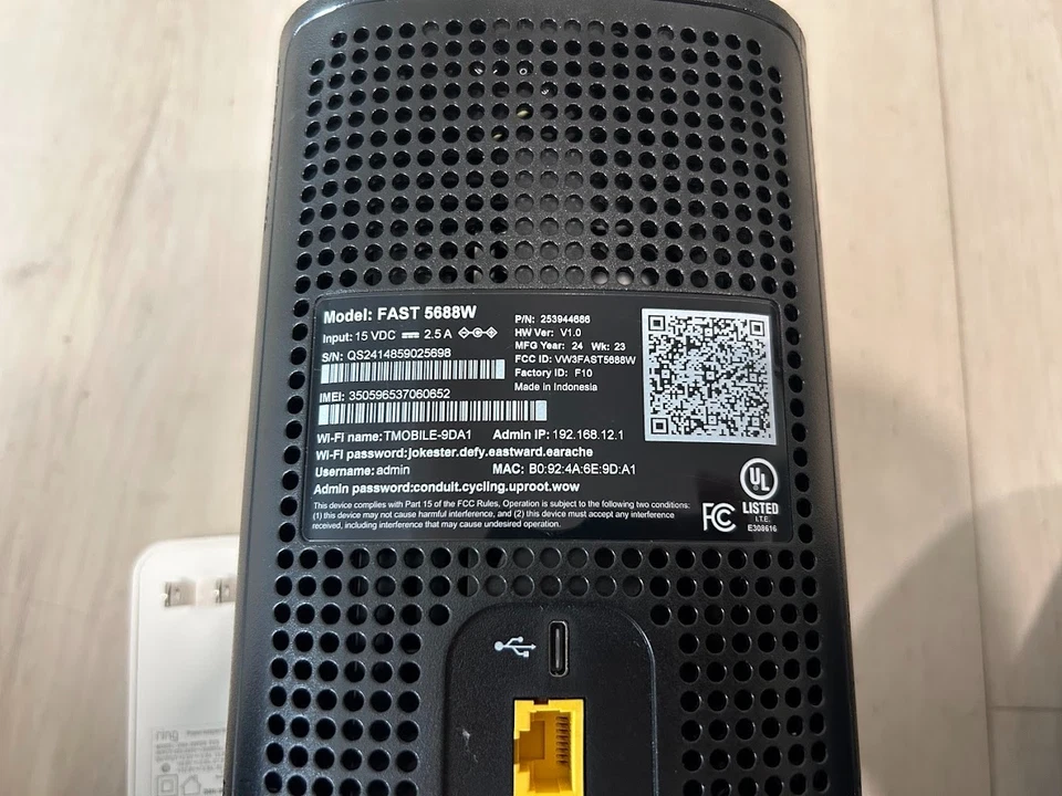 Протестированный интернет-шлюз TMobile Home Business Sagemcom Fast 5688 Вт 5G 4G LTE WiFi - Изображение 4 из 4