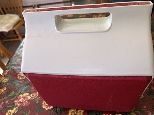 Vintage Playmate by Igloo Small Red Cooler Philips 66 Houston Chemical Complex - Picture 2 of 7