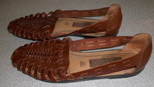 VTG 80/90's Predictions BROWN LEATHER HUARACHE Sandals Flats STRAPPY WOVEN SZ 10