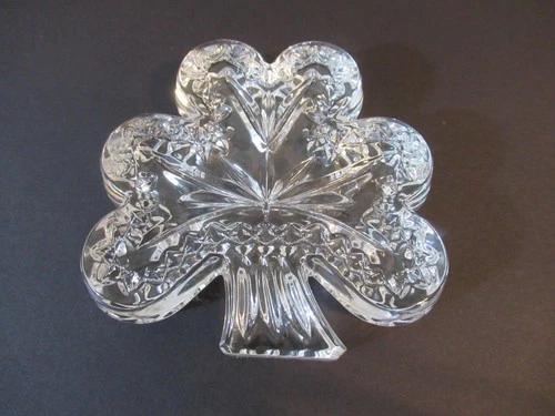 Vintage Waterford Cut Crystal Shamrock Paperweight 3 Leaf Clover Signed