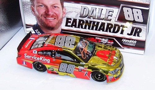 1:24 ACTION 2017 #88 AXALTA 600 START DALE EARNHARDT JR COLOR CHROME AUTOGRAPHED - Picture 3 of 9