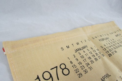 Vera Neumann 1978 Calendar Linen Tea Towel Banner Earth Tones Boho Vintage 1970s - Picture 4 of 7