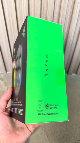 Souris de jeu ergonomique sans fil Razer Basilisk V3 Pro 30K Focus ProSensor Chroma - Vidéo 1 sur 1