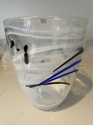 Kosta Boda White Contrast 8X6 inch Vase designed by Anna Ehrner - 第 2/16 張圖片