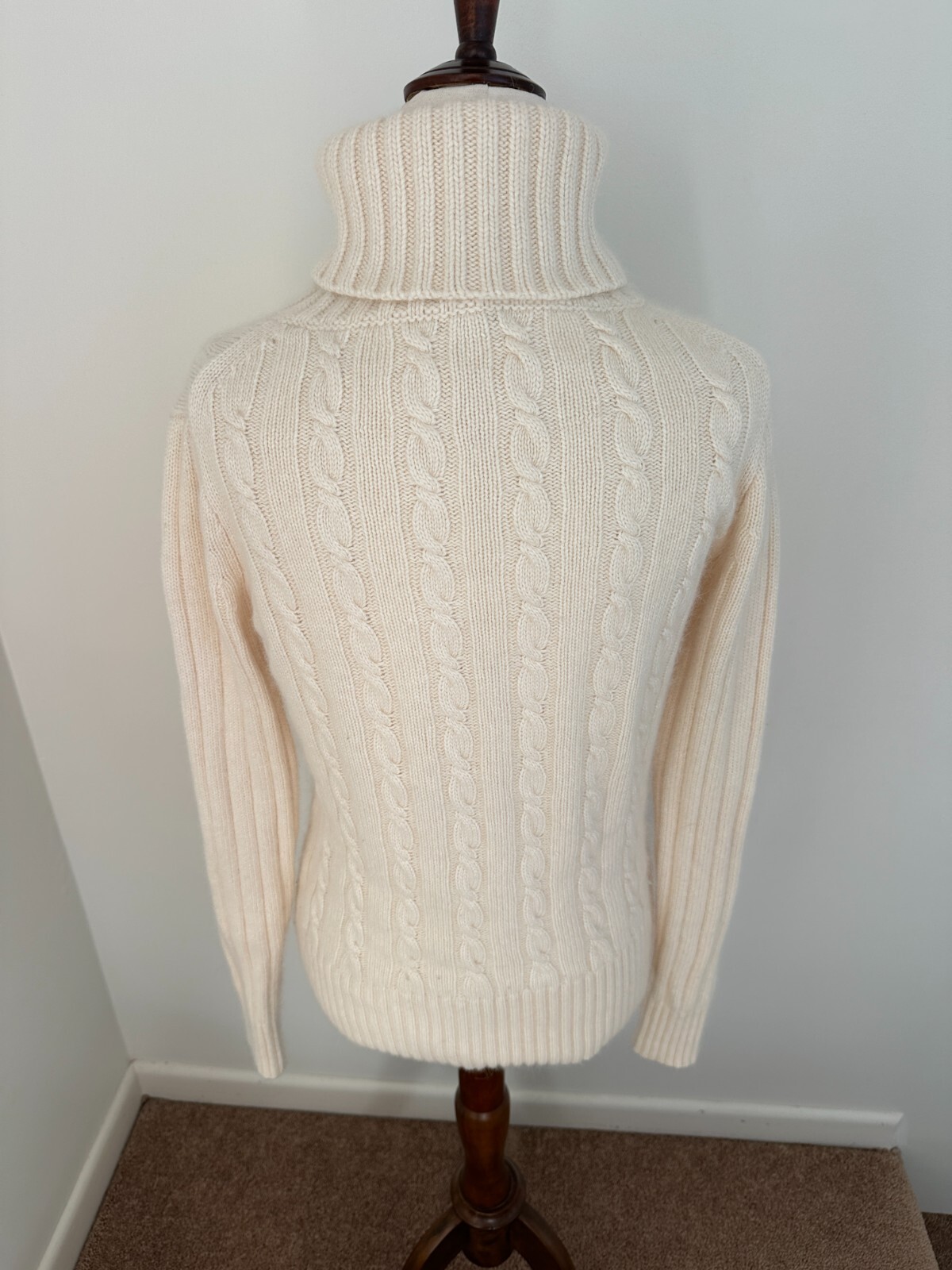 J. Crew wool/angora blend women sweater cable knit white size S turtle neck 