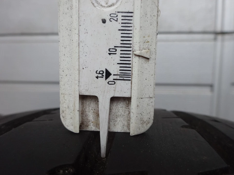 2x 215/70 R15C 109/107S Sommer Transporter Reifen Apollo Altrust +  8,5mm DOT 20 - Bild 4 von 4