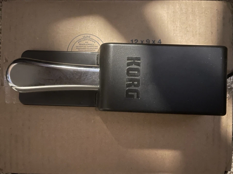 Teclado de piano Korg SP-280 usado Foto 2 de 3