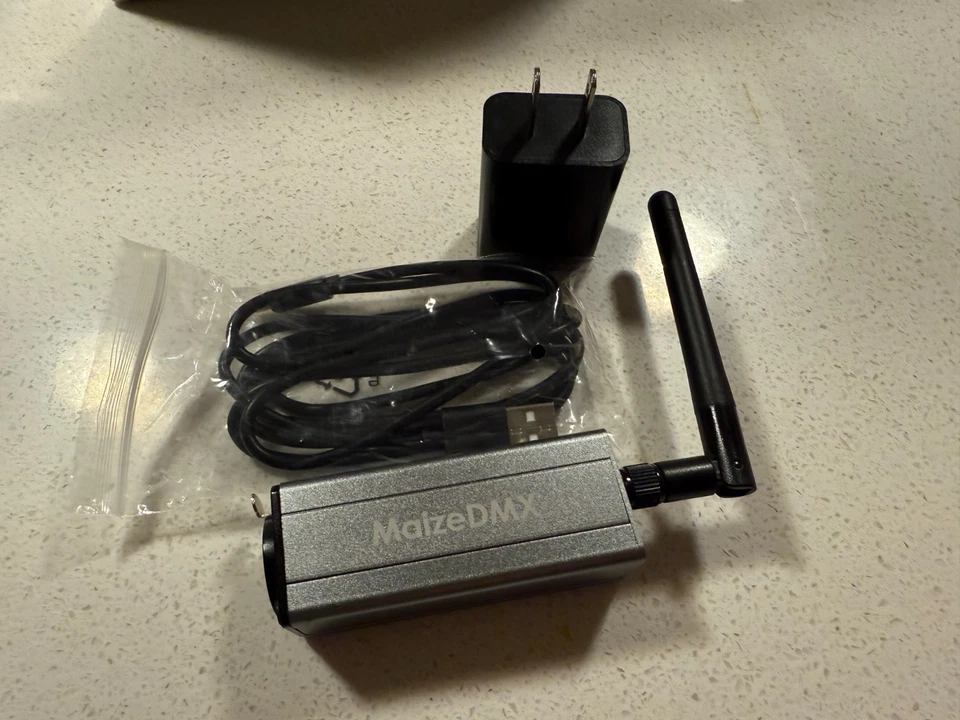 MaizeDMX Bluetooth to DMX output adapter - Image 3 of 3