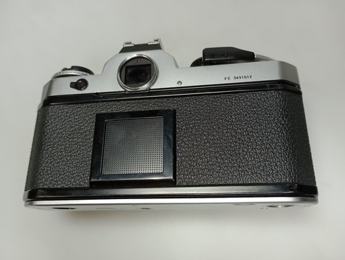 Nikon FE Chrome SLR - Picture 3 of 7