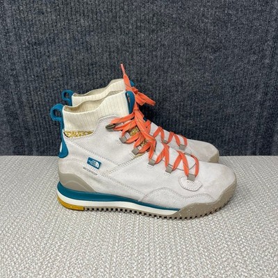 The North Face Back To Berkeley III Sport Waterproof Boots White Khaki Wmns 10.5