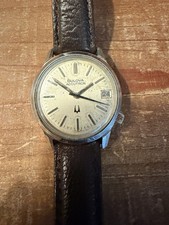 Bulova Accutron 218 Men's Vintage Wristwatch With Date Window. Runs Great!