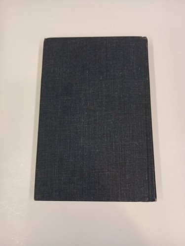A Farewell to Arms by Ernest Hemingway 1957 Hardcover - Picture 3 of 13