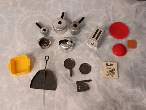 New ListingVintage Barbie Learns To Cook, Doll Not Included