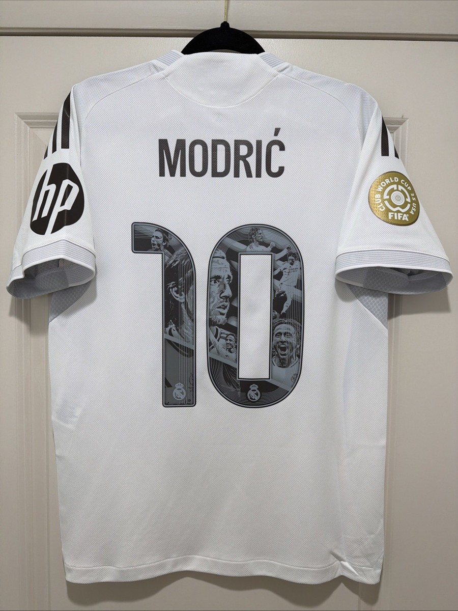 Luka Modric #10 Mens MEDIUM Adidas Real Madrid Farewell CWC Home