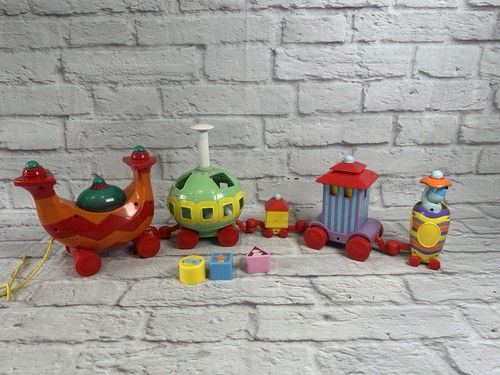 In The Night Garden ITNG Music & Lights Pull Along Activity Ninky Nonk Train - Picture 2 of 13