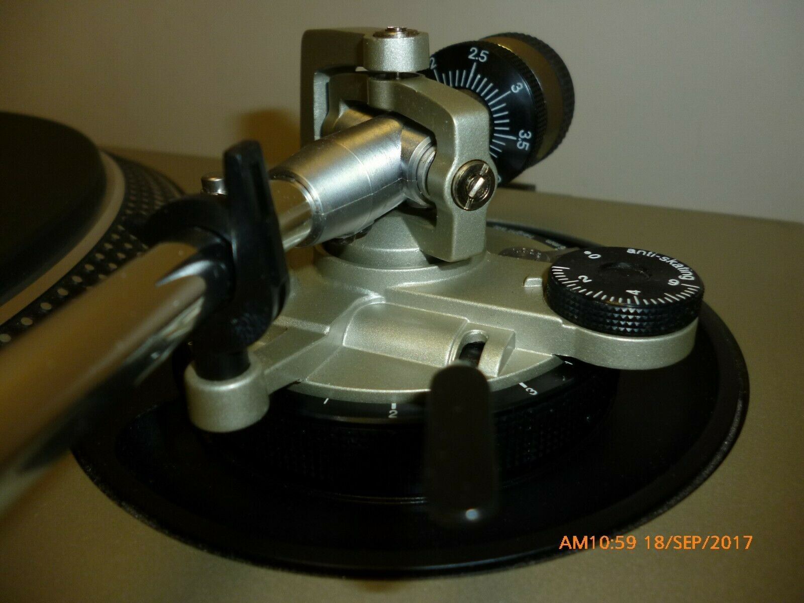 Picture 2 of 2