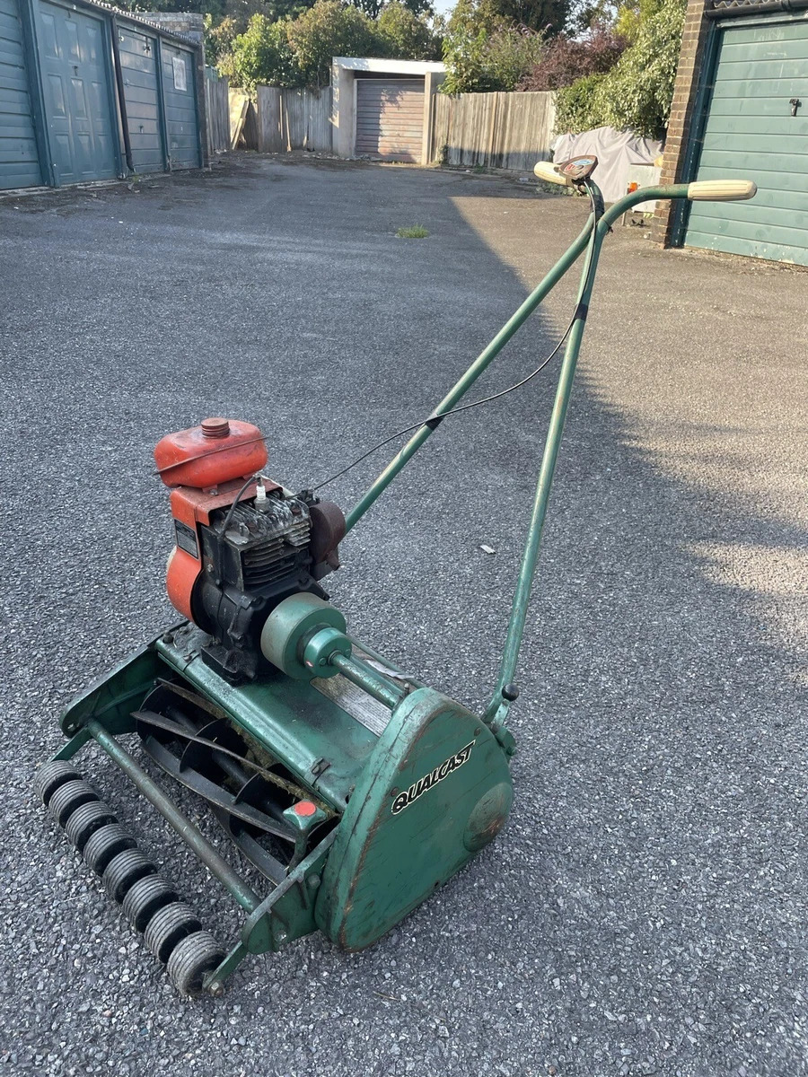 used cylinder self propelled petrol lawn mower