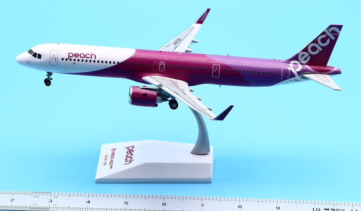 JC Wings 1:200 Peach Airlines Airbus A321neo Diecast JC Wings 1:200 Peach Airlines Airbus A321neo Diecast