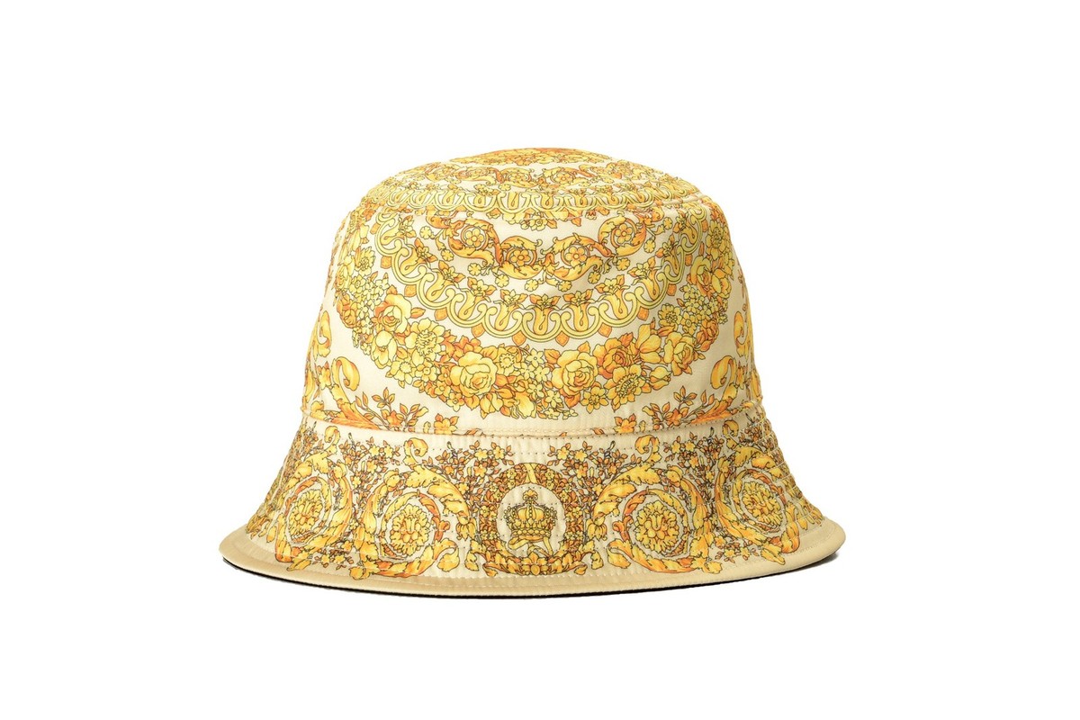Versace Multi-Color Baroque/ Logo On Black Reversible Bucket Hat Size 57 Versace Multi-Color Baroque/ Logo On Black Reversible Bucket  main image 2