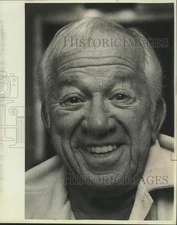 1982 Press Photo Jerry Lester, comedian - lrp02222