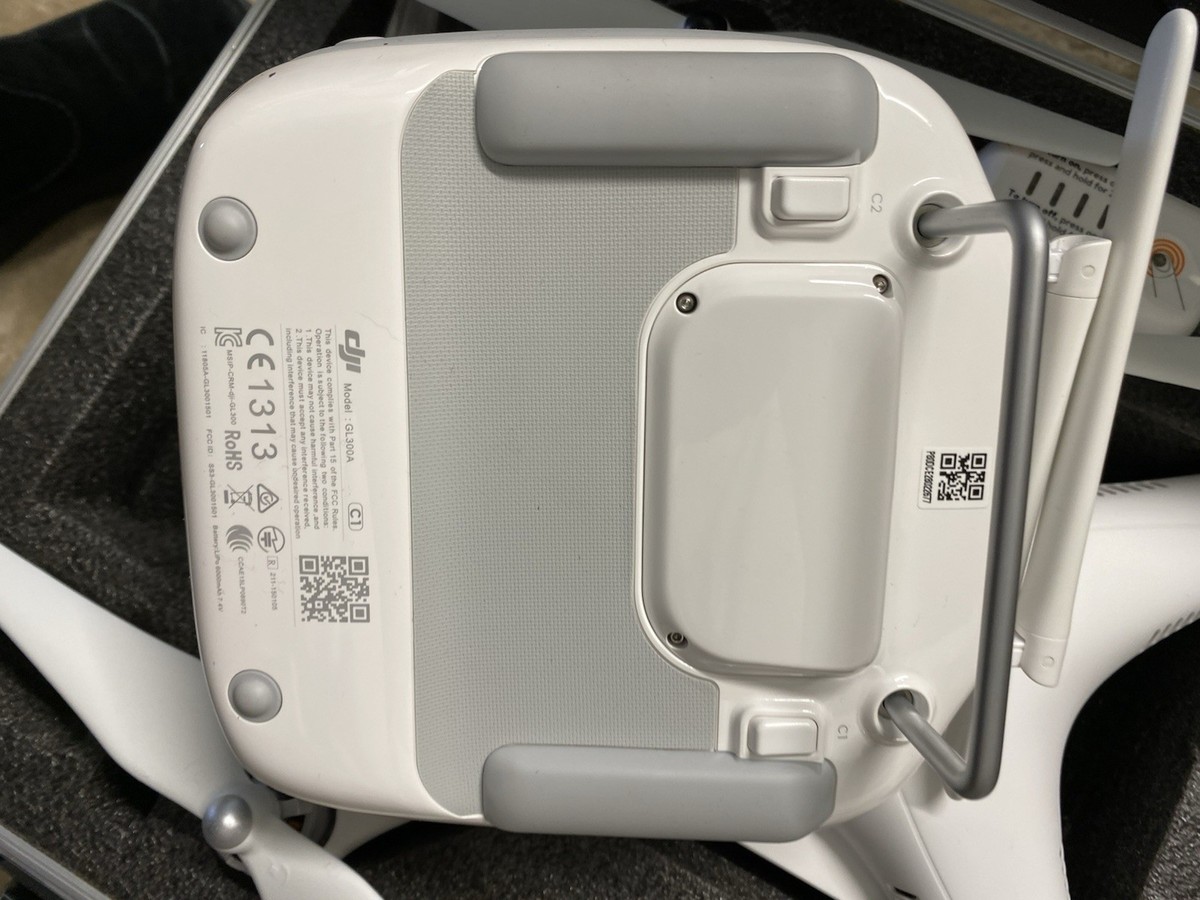 DJI Phantom 3 Professional Drone - White (CP.PT.000181) for