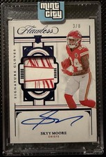 2022 Panini Flawless - Signature Gloves Skyy Moore #SG-SM Sapphire /8